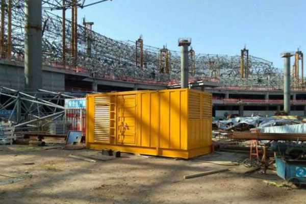 上栗发电机出租如何判断空气滤清器是否需要更换？